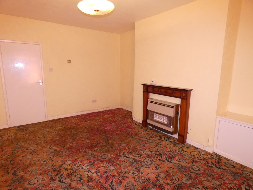 Lounge- click for photo gallery